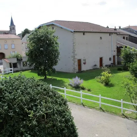 Maison Familiale Avec Cheminee, Jardin Et Wifi A Esley, Vosges - Fr-1-589-743 別荘