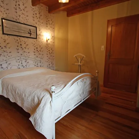 Dom wakacyjny Maison Familiale Avec Cheminee, Jardin Et Wifi A Esley, Vosges - Fr-1-589-743 *