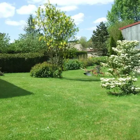 Dom wakacyjny Maison Familiale Avec Cheminee, Jardin Et Wifi A Esley, Vosges - Fr-1-589-743 Esley