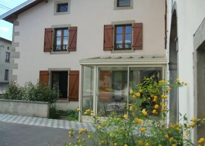 Maison Familiale Avec Cheminee, Jardin Et Wifi A Esley, Vosges - Fr-1-589-743 펜션