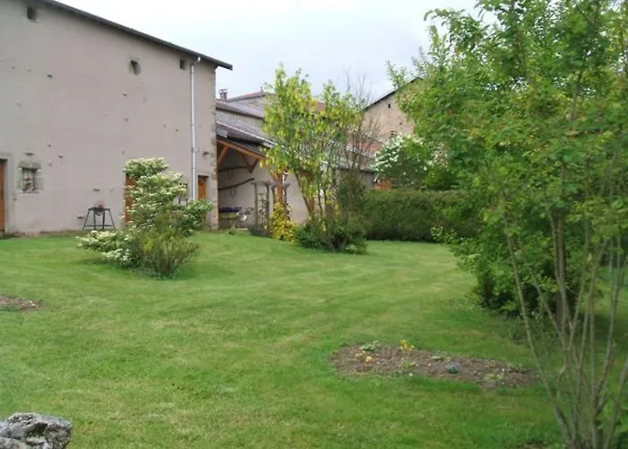 Maison Familiale Avec Cheminee, Jardin Et Wifi A Esley, Vosges - Fr-1-589-743