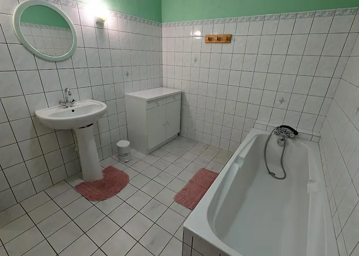 Maison Familiale Avec Cheminee, Jardin Et Wifi A Esley, Vosges - Fr-1-589-743 * Esley